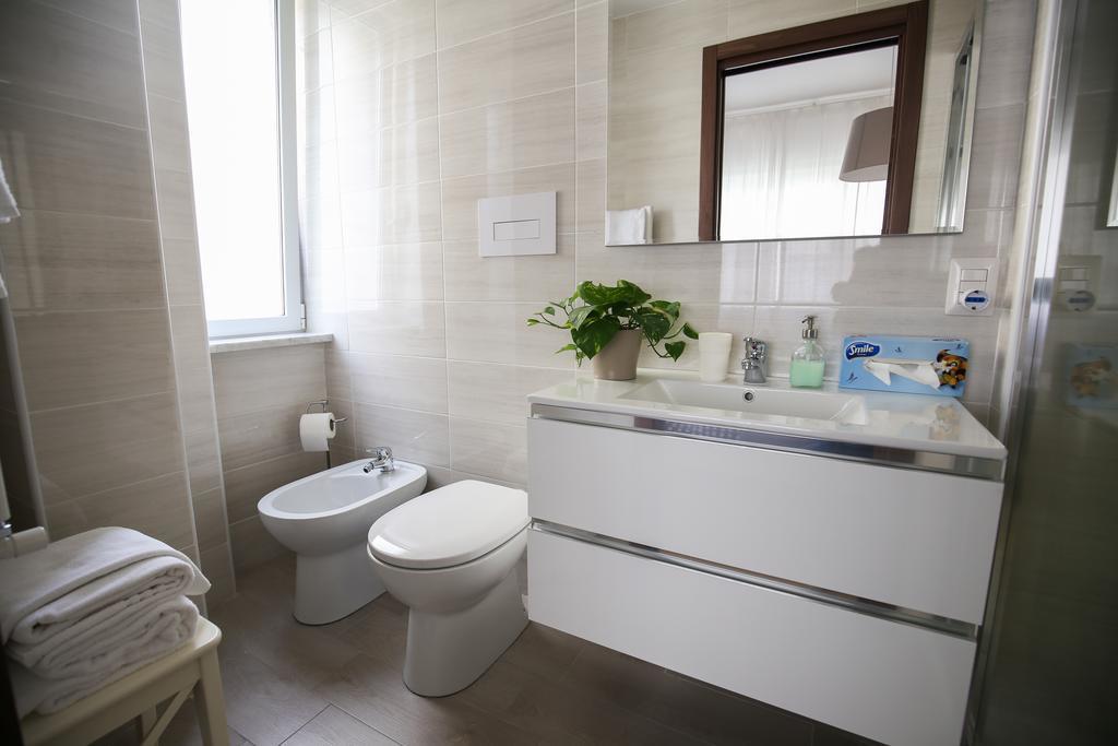 Bernini 20 Bed & Breakfast Naples Exterior photo